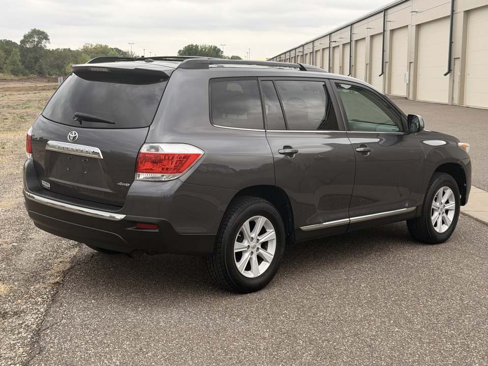 2013 Toyota Highlander, photo 6 of 10