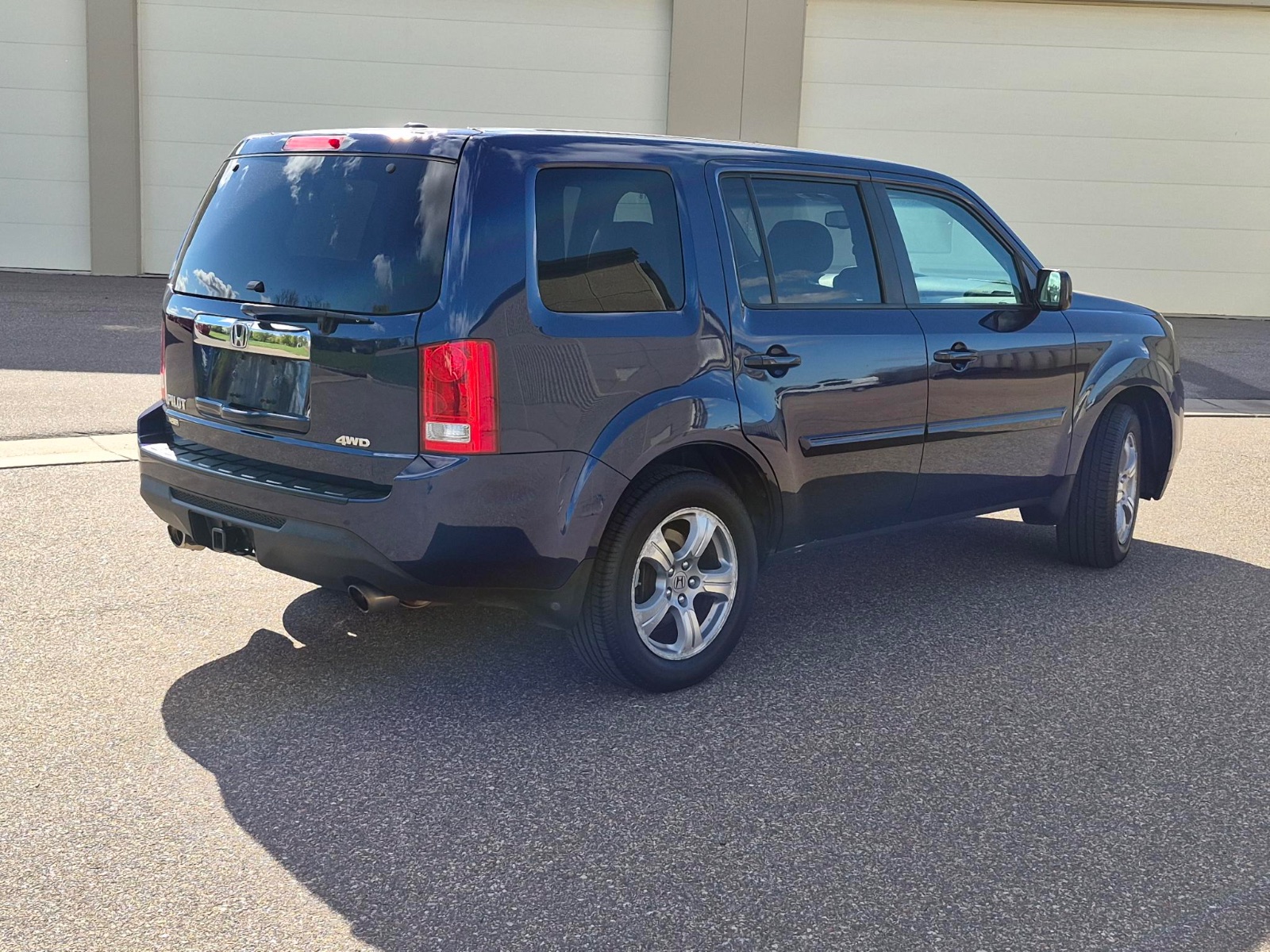 2015 Honda Pilot EX-L, photo 5 of 17
