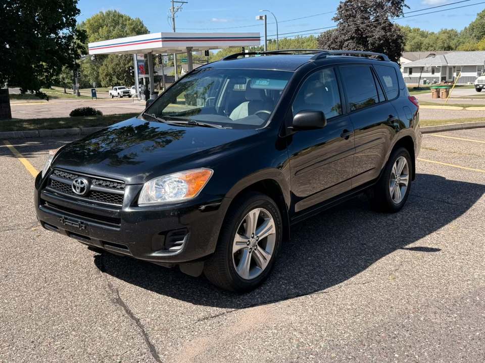 2012 Toyota RAV4, photo 1 of 10