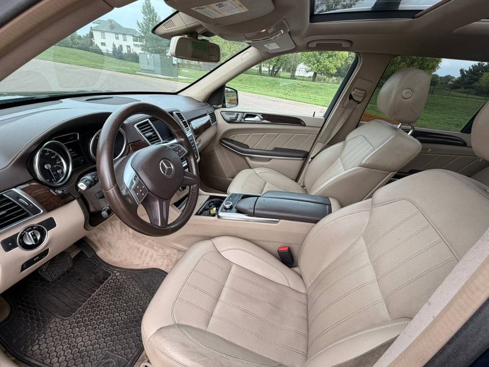 2014 Mercedes-Benz GL 450, photo 6 of 10