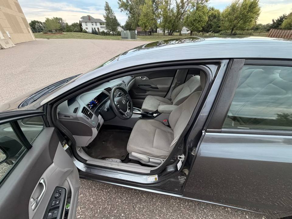 2012 Honda Civic, photo 7 of 10